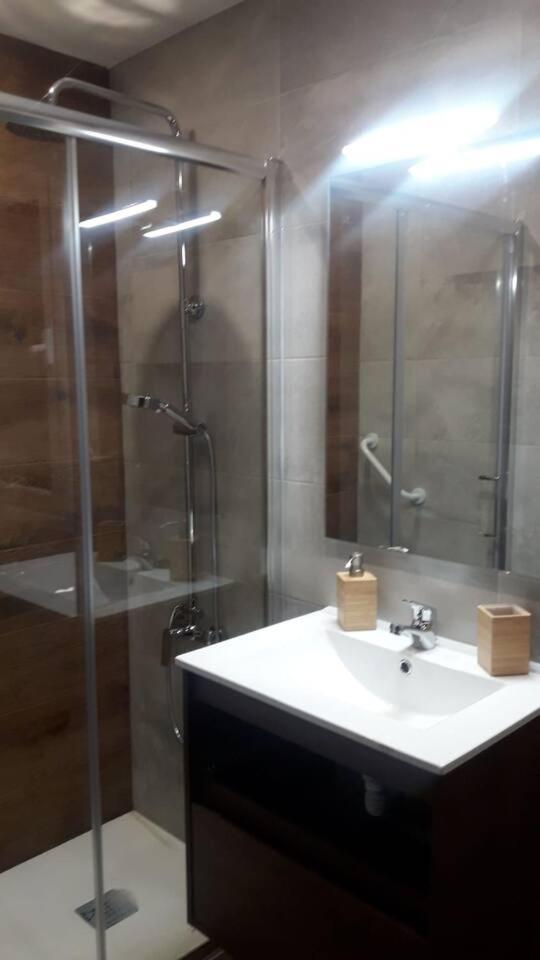 Piso Centro Ciudad Y Parking Apartman Granada Kültér fotó